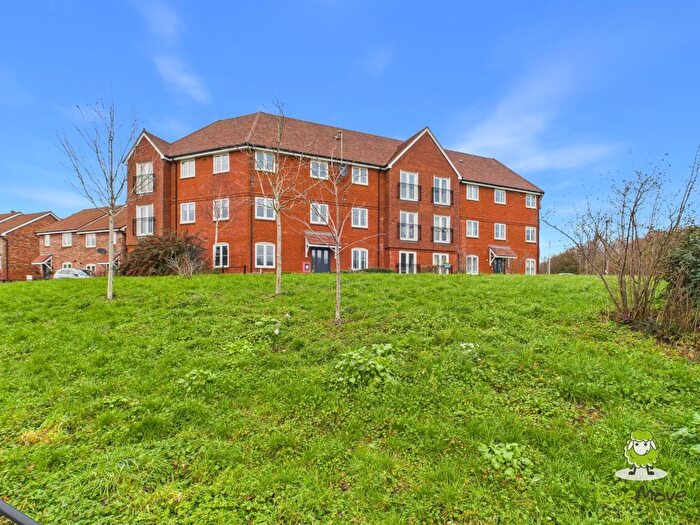 1 Bedroom Flat For Sale In Basilica Court, Denarii Drive, Chineham, Basingstoke, Hampshire, RG24