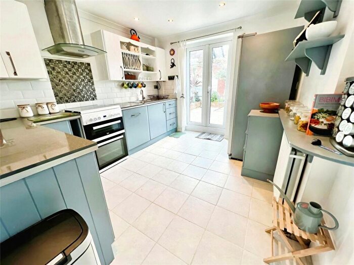 3 Bedroom End Of Terrace House For Sale In Hatfield Road, Ramsgate, Kent, CT11
