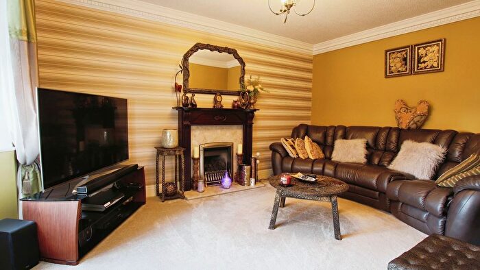 4 Bedroom Detached House For Sale In Low Farm Close, North Frodingham, Driffield, YO25