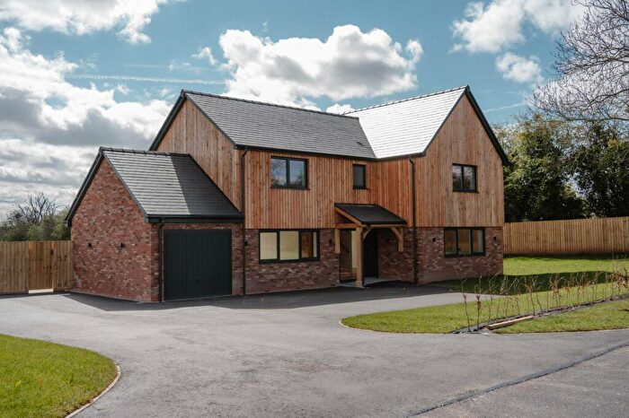 4 Bedroom House For Sale In Coldwells Road, Holmer, Hereford, HR1