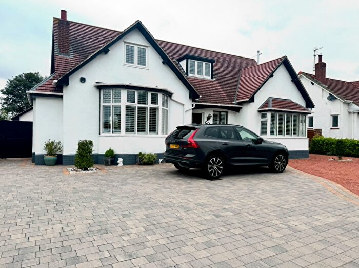 3 Bedroom Detached Bungalow To Rent In Golf Open Waterloo Road, Birkdale, PR8