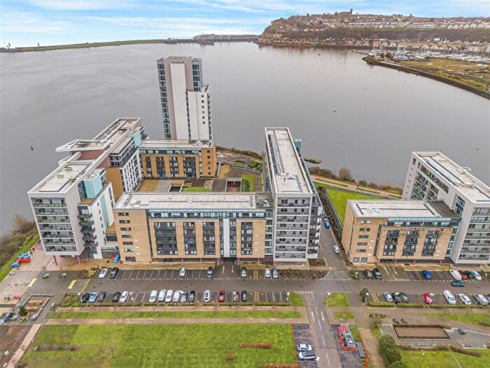 2 Bedroom Apartment For Sale In Davaar House, Cardiff Bay ( Bed), CF11