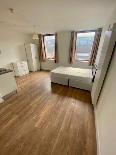 Studio To Rent In Moorfields, Liverpool, L2