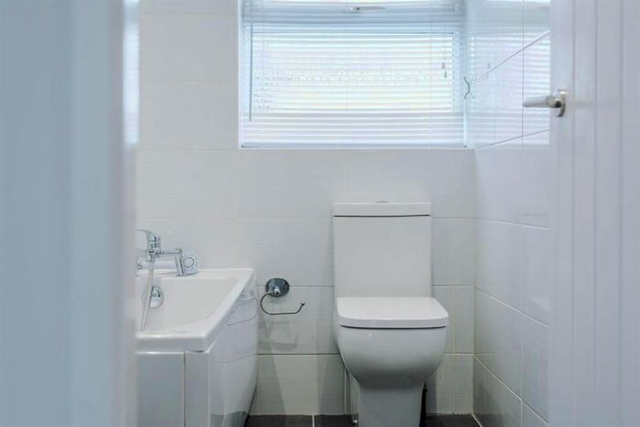 2 Bedroom Detached House To Rent In Hilton Lane, Worsley, Manchester, M28