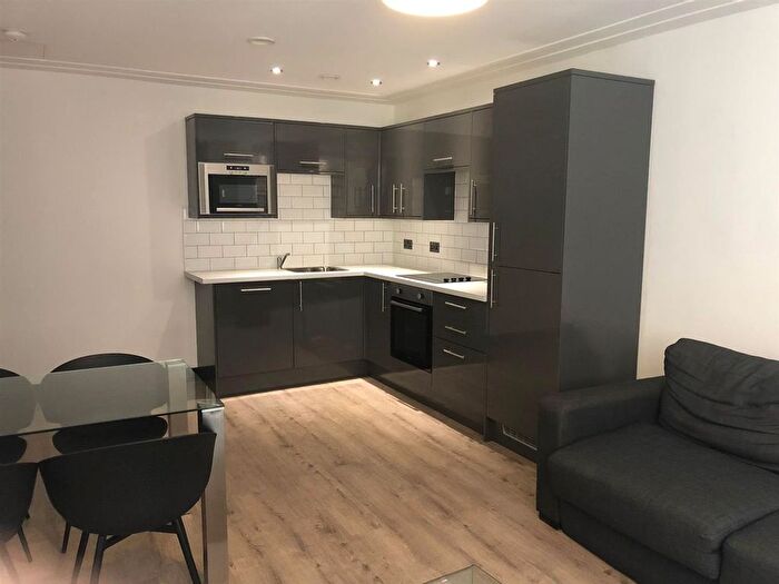 2 Bedroom Flat To Rent In North John Street, Liverpool, L2