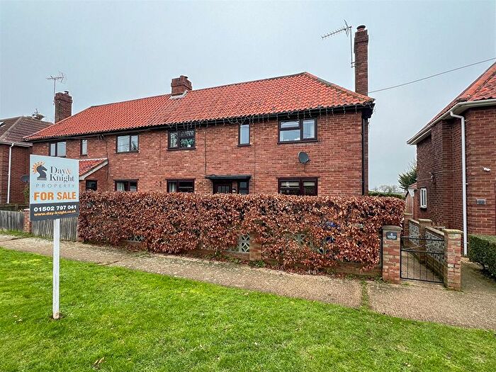 3 Bedroom Semi-Detached House For Sale In Mill Common, Westhall, Halesworth, IP19