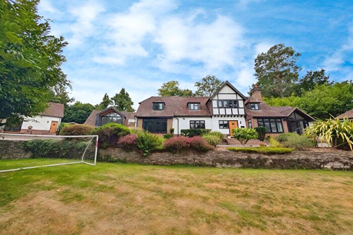 4 Bedroom Detached House To Rent In Copse Lane, SO16