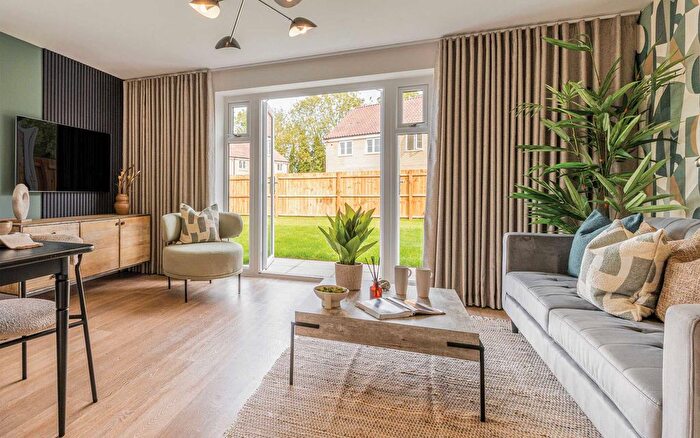 4 Bedroom Semi Detached House For Sale In Harrow Lane, St Leonards-On-Sea, TN37