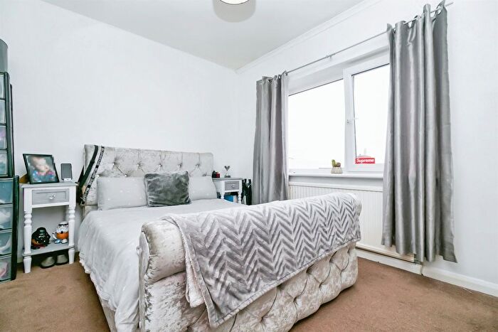 3 Bedroom Terraced House For Sale In Porthkerry Road, Barry, CF62