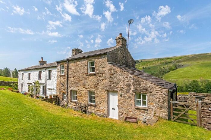 2 Bedroom Semi-Detached House For Sale In Crossthwaite Cottage, Garsdale, LA10
