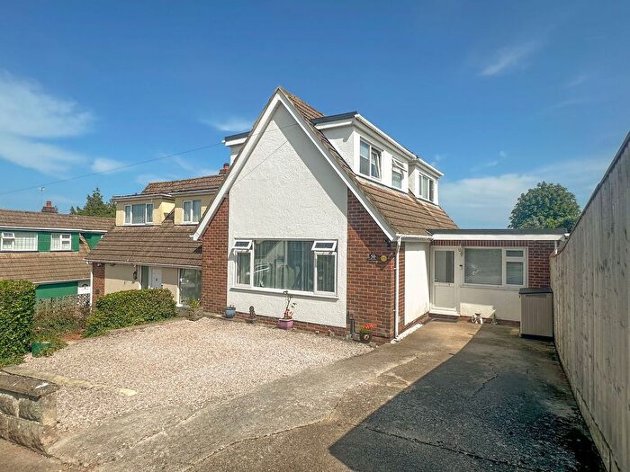 3 Bedroom Semi Detached House For Sale In Drake Avenue, Torquay, TQ2