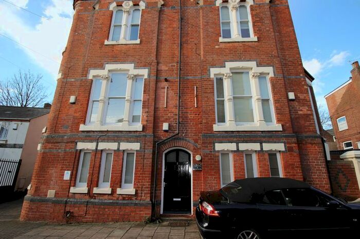 1 Bedroom Flat To Rent In Castle Street, Sneinton, Nottingham, NG2