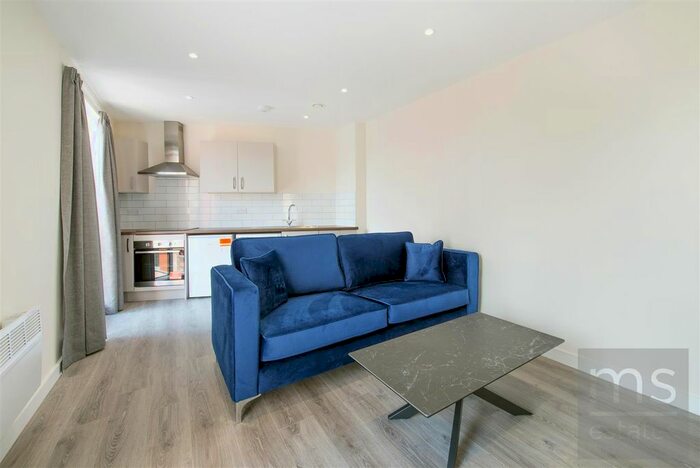 1 Bedroom Flat To Rent In The Curve, Gregory Street, Lenton, Nottingham, NG7