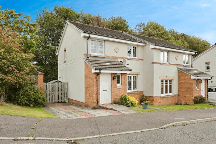3 Bedroom Semi-Detached House For Sale In Rosin Court, Kirkcaldy, Fife, KY1