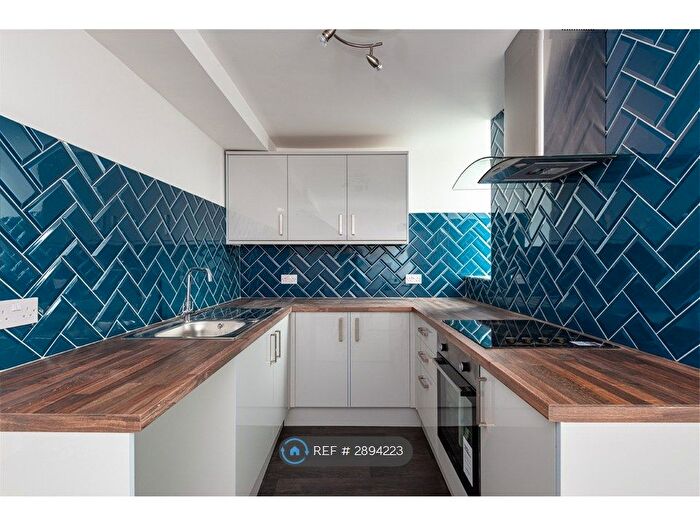 2 Bedroom Flat To Rent In Beach Rise, Westgate-On-Sea, CT8