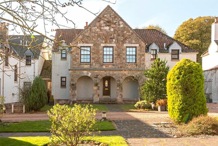4 Bedroom Detached House For Sale In The Doocot, Feddinch, St Andrews, Fife, KY16