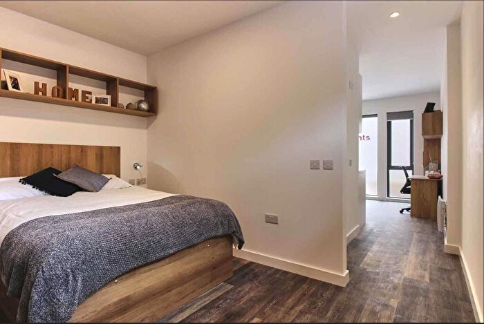1 Bedroom Private Halls To Rent In City Heights, Cardiff, CF24