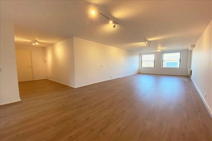 3 Bedroom Flat To Rent In Beaufort House, Queensborough Terrace W2