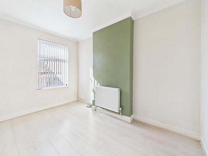 2 Bedroom End Of Terrace House To Rent In Henrietta Street, Bulwell, Nottingham, NG6