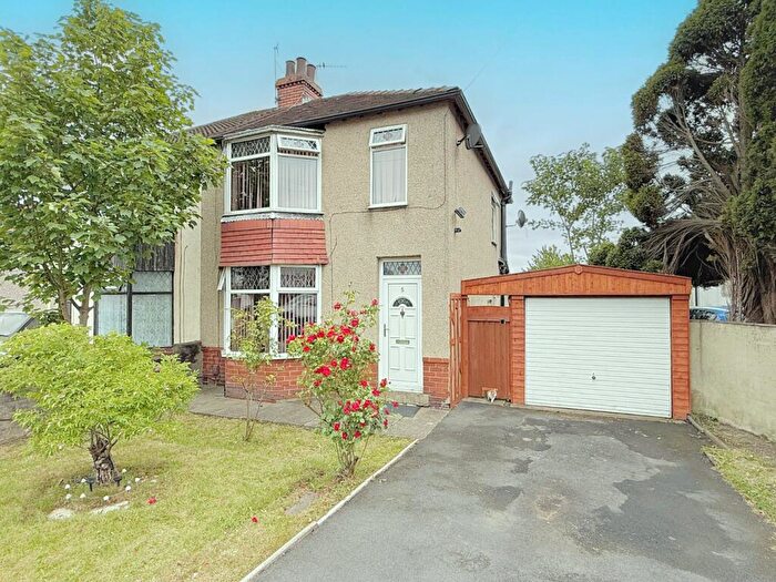 3 Bedroom Semi-Detached House For Sale In Mayo Road, Off Rooley Lane, Bradford, BD5