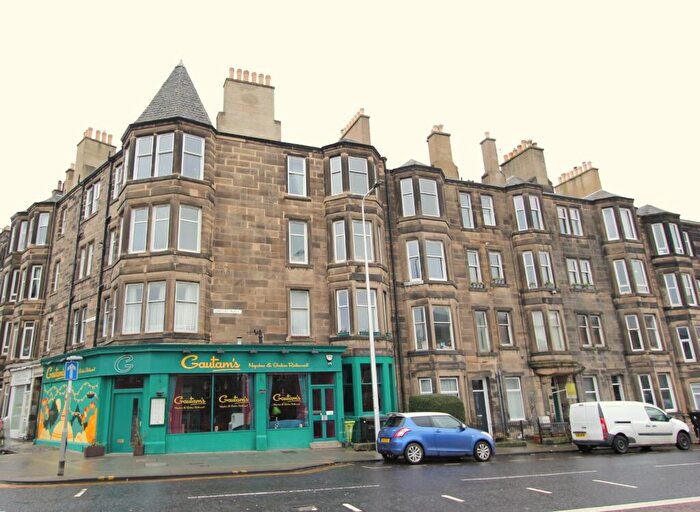 1 Bedroom Flat To Rent In Cambusnethan Street, Meadowbank, Edinburgh, EH7