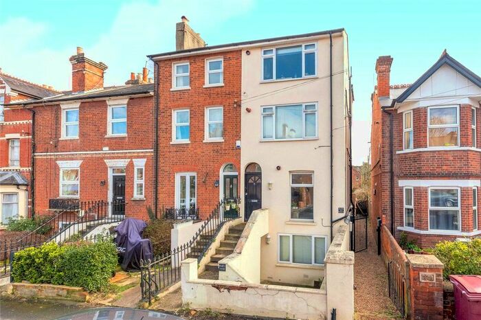 1 Bedroom Flat To Rent In Lorne Street, Reading, Berkshire, RG1