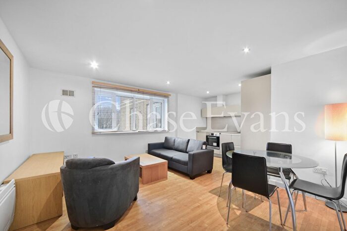 2 Bedroom Flat To Rent In Bow Central, Hereford Road, Bow, London, E3
