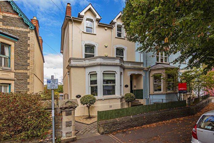 2 Bedroom Flat For Sale In Conway Road, Pontcanna, Cardiff, CF11
