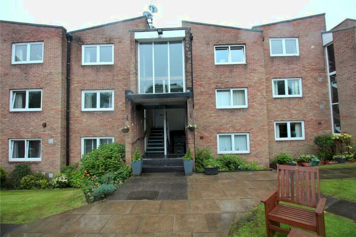 1 Bedroom Apartment To Rent In Bamford Court, Rochdale, Greater Manchester, OL11