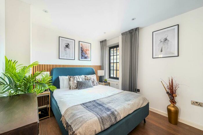 2 Bedroom Flat To Rent In Omega Place, Islington, London, N1