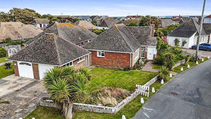 2 Bedroom Detached Bungalow For Sale In Florida Close, Ferring, Worthing, BN12