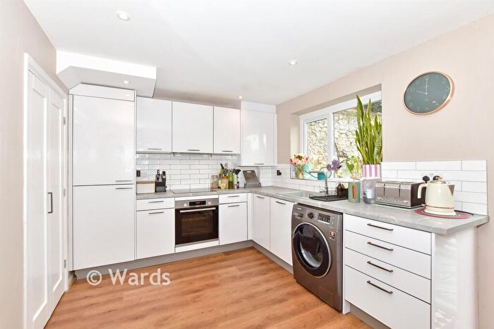 3 Bedroom End Of Terrace House For Sale In Wellington Place, Sandgate, Kent, CT20