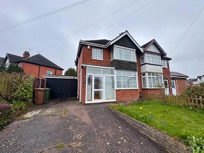 3 Bedroom House To Rent In Avon Road, B90