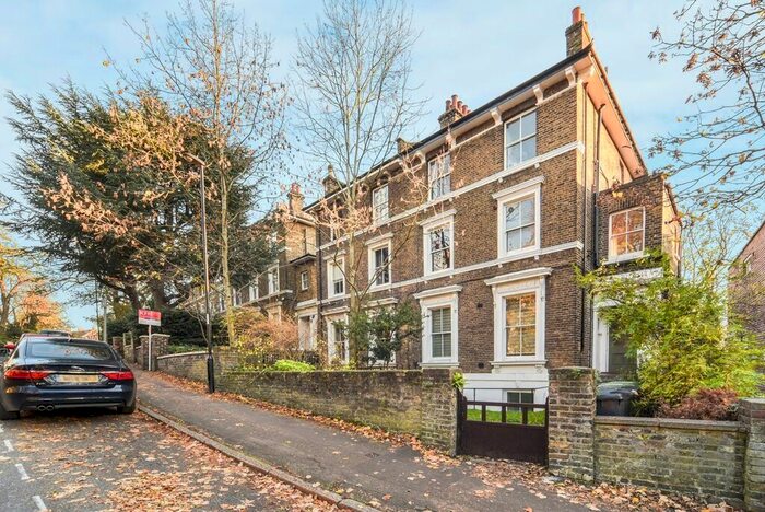 1 Bedroom Flat To Rent In Granville Park, London SE13