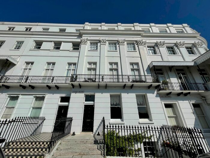 2 Bedroom Flat To Rent In Sussex Square, Brighton, BN2