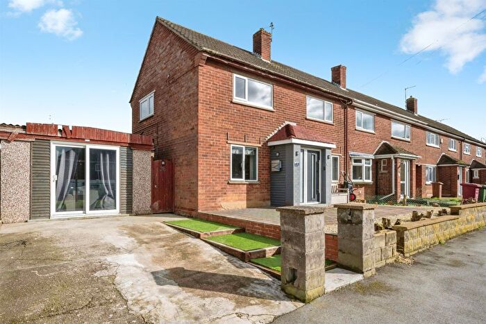 3 Bedroom End Terrace House For Sale In Searby Road, Scunthorpe, DN17