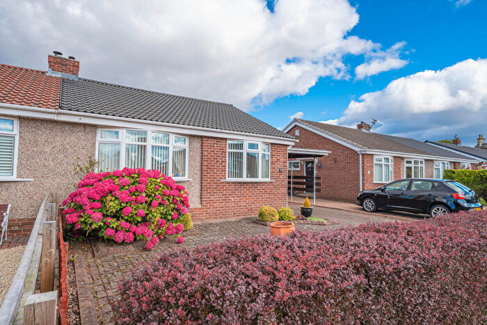 2 Bedroom Semi-Detached Bungalow For Sale In Hazelwood Close, Eighton Banks, Gateshead, NE9