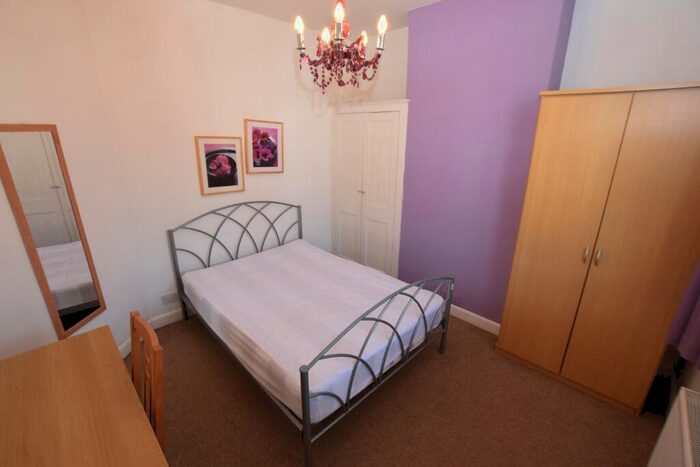 4 Bedroom Terraced House To Rent In St Andrews Road, Semilong, Northampton, NN2