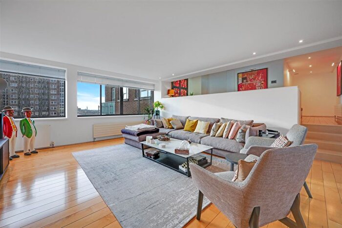 3 Bedroom Flat To Rent In The Yoo Building, Hall Road, St Johns Wood, London, NW8