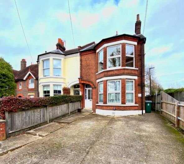 2 Bedroom Flat To Rent In Kingsfield Road, Watford WD19