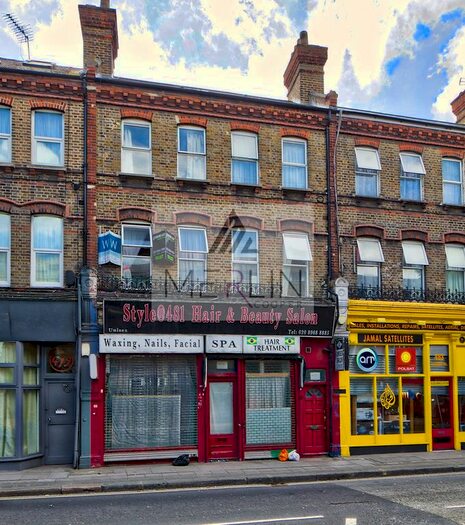 Studio To Rent In Harrow Road, London, W10