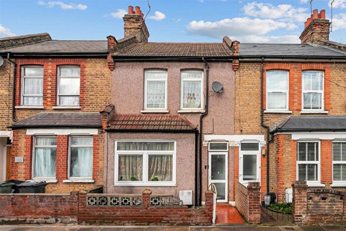 3 Bedroom Terraced House For Sale In Thackeray Avenue, London, N17