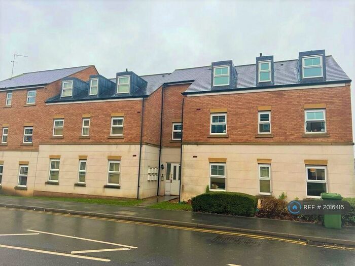 1 Bedroom Flat To Rent In Stourhead Road, Rugby, CV22