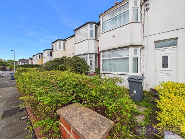 2 Bedroom Terraced House For Sale In Southbank Avenue, FY4