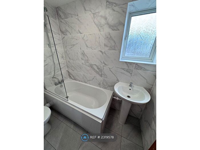 2 Bedroom End Of Terrace House To Rent In Frampton Close, Eastleaze, Swindon, SN5