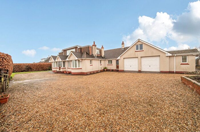 7 Bedroom Detached House For Sale In Bratton Fleming, Barnstaple, Devon, EX31