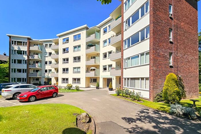 3 Bedroom Apartment To Rent In Lancaster Road, Harrogate, HG2