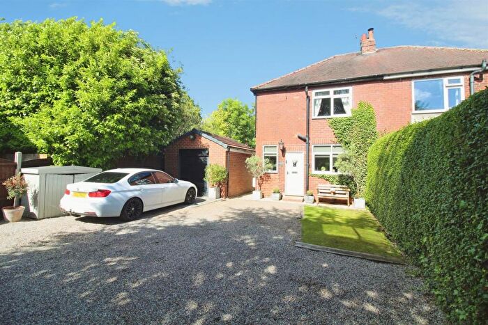 3 Bedroom Semi-Detached House For Sale In Betteras Hill Road, Hillam, Leeds, LS25