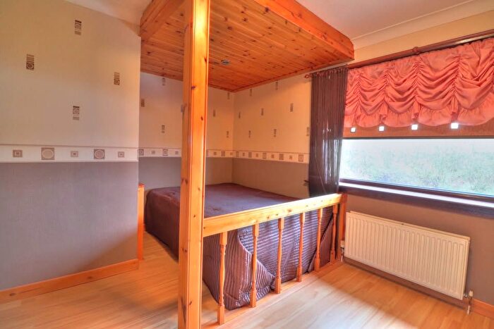 3 Bedroom End Of Terrace House For Sale In Quarry Knowe, Auchinleck, KA18
