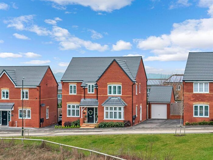 5 Bedroom Detached House For Sale In Skylark Road, Brimington, Chesterfield, S43